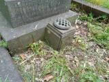 image of grave number 957941